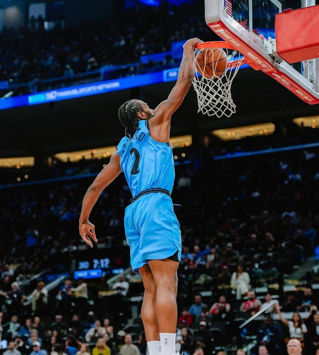 包含马刺不敌火箭，哈登连续第四场砍下+得分的词条