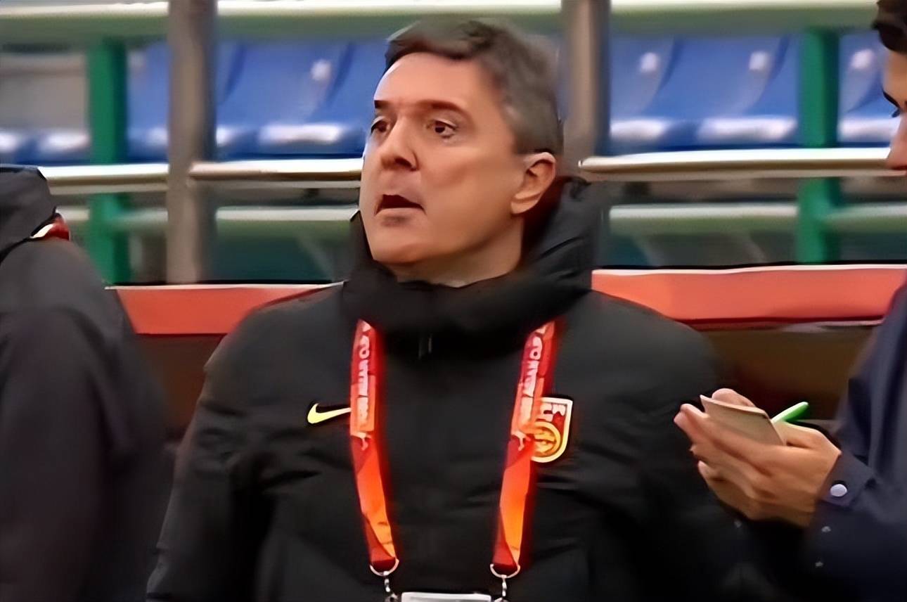 科威特俱乐部在比赛中获得胜利，成功晋级半决赛的简单介绍