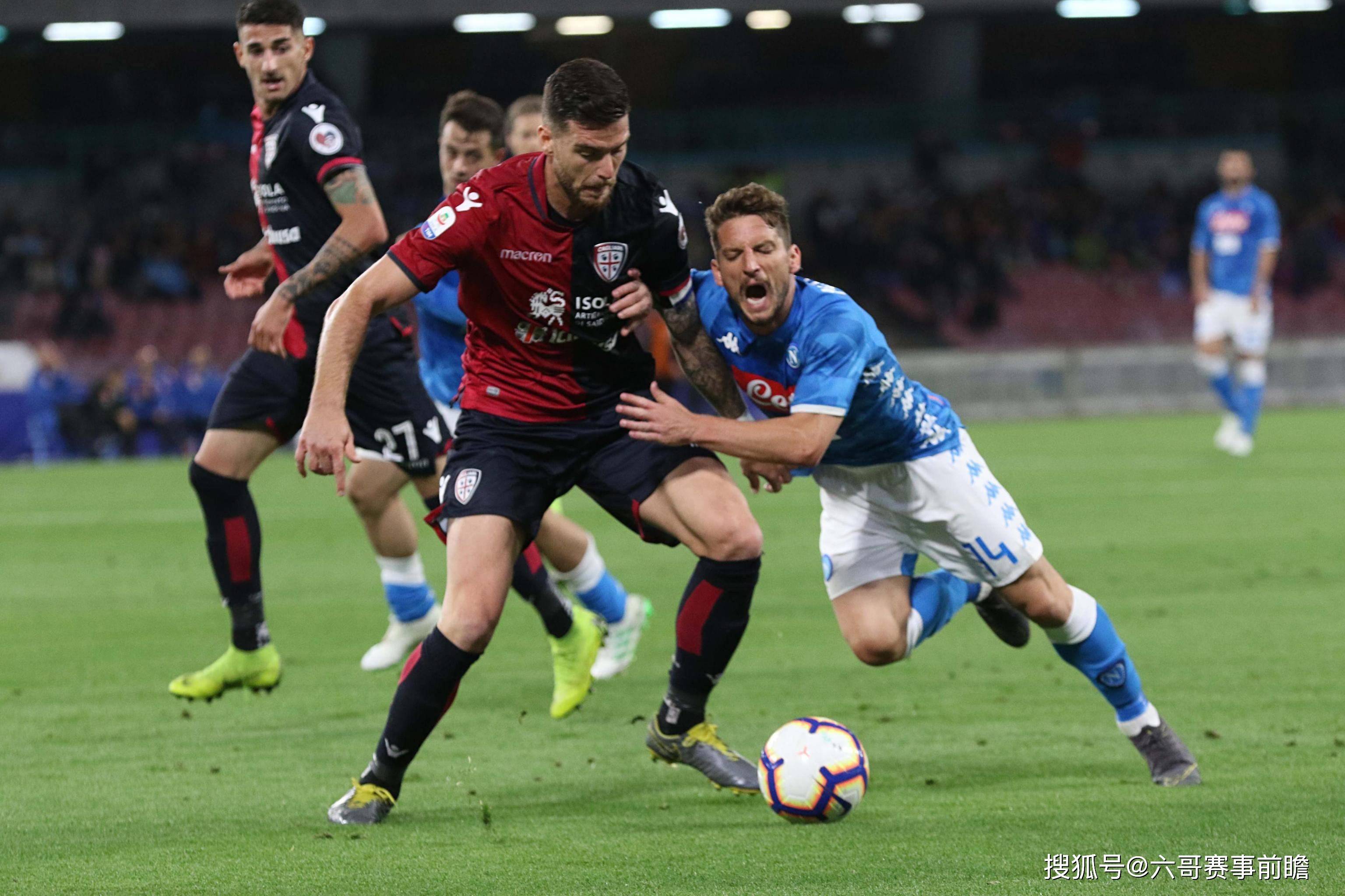 包含罗马客场-小胜热那亚，榜首暂时保住的词条