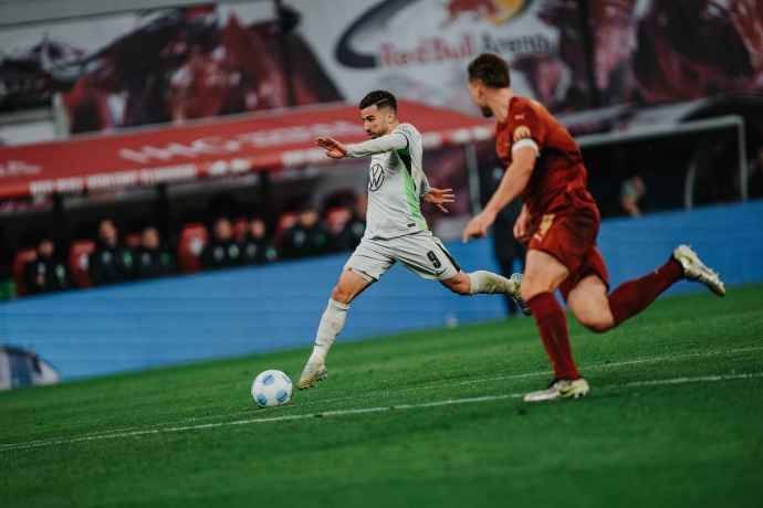 美因茨连续遭遇丢球，德甲降级危机加剧的简单介绍